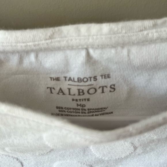 Talbots white top with polka dots! perfect for layering! Petite medium! - Picture 2 of 3